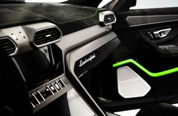 Lamborghini Urus Performante 2023 BLACK RENTAL IN DUBAI - undefined